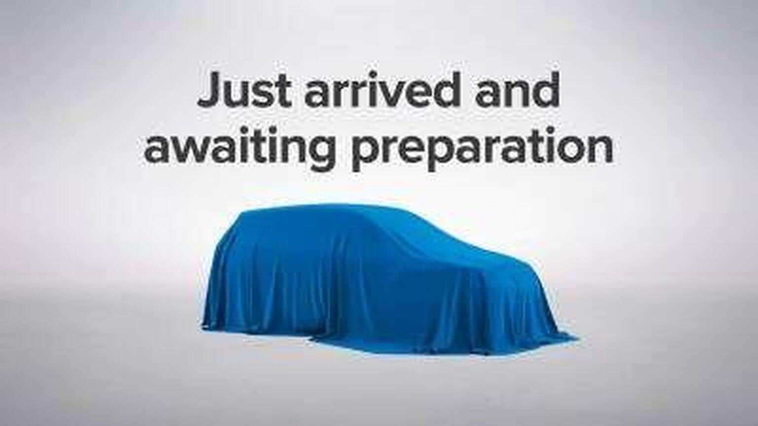 Jeep Renegade - image 1 of 8